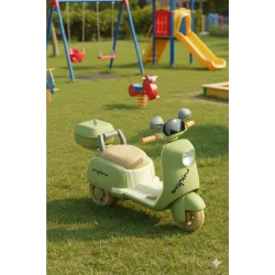 WESPİNA Yeşil Akülü 3 Tekerlekli Çocuk Motoru Uzaktan Kumandalı 50 Kilo Taşıma Kapasiteli Müzik Çalarlı 1-6 Yaş WESPİNA Yeşil Akülü 3 Tekerlekli Çocuk Motoru Uzaktan Kumandalı 50 Kilo Taşıma Kapasiteli Müzik Çalarlı 1-6 Yaş